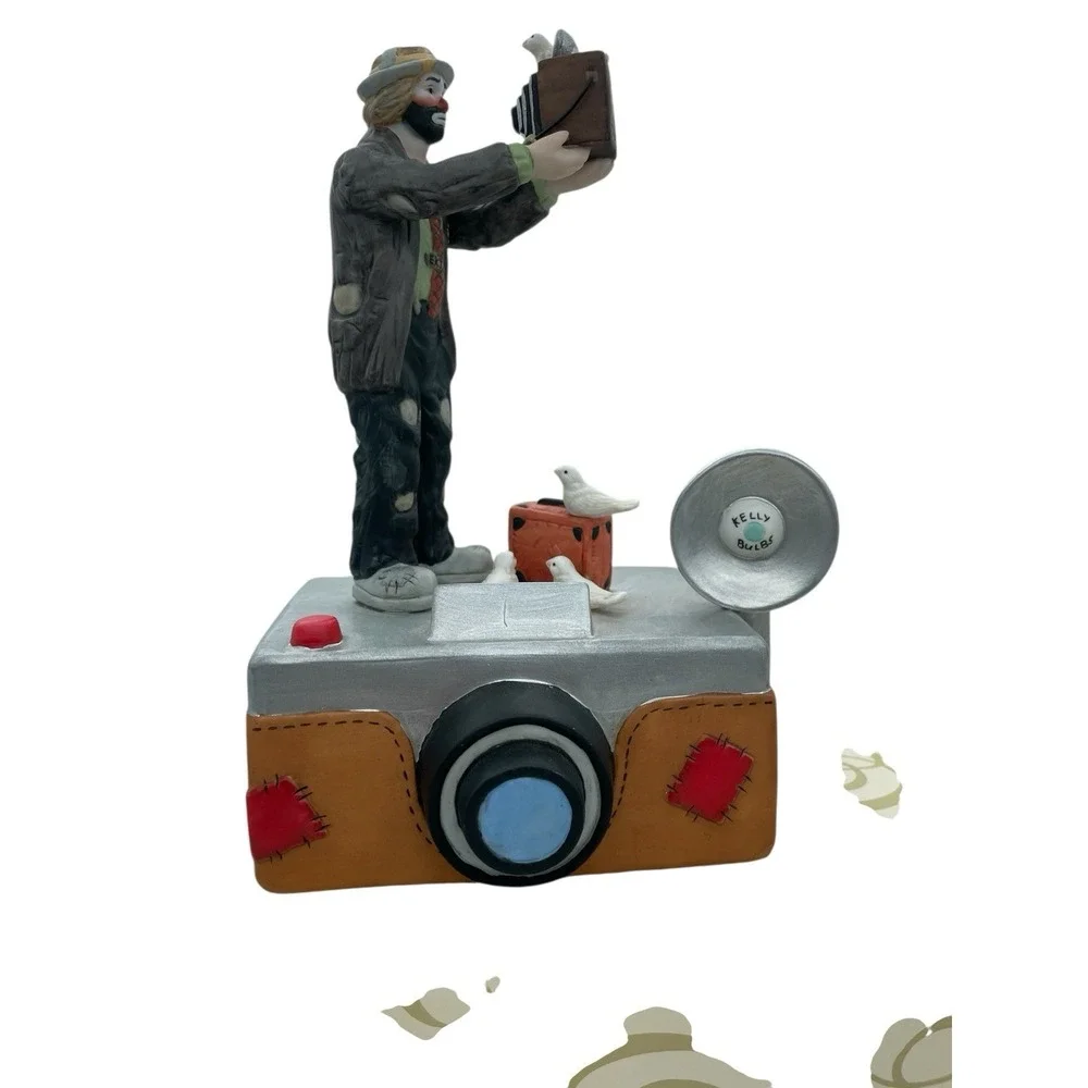 Emmett Kelly Jr. - Watch The Birdie  The San Francisco Music Box‎
